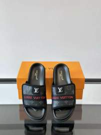 Picture of Louis Vuitton Slippers _SKULVsz38-46jyh0908754